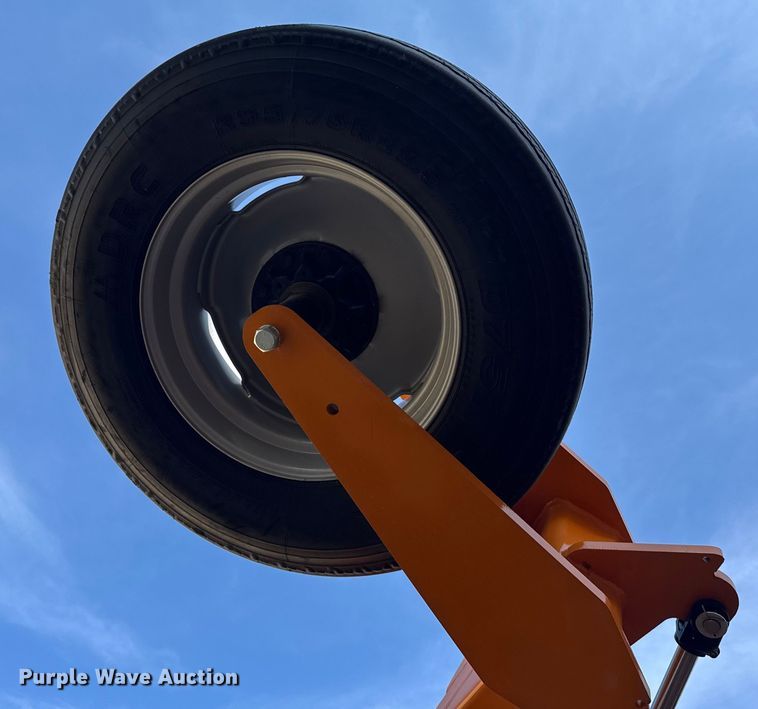 image for item ER2439 2024 Farmada Elxir 64-5-1630 NH3 applicator