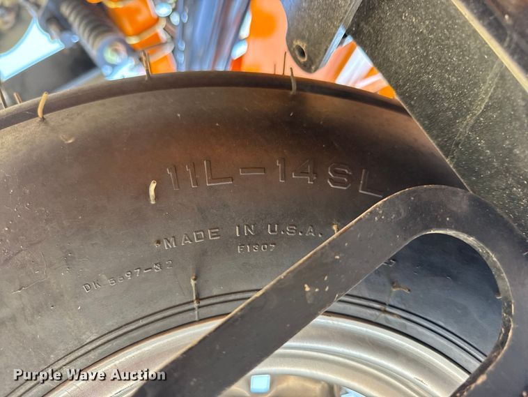 image for item ER2439 2024 Farmada Elxir 64-5-1630 NH3 applicator