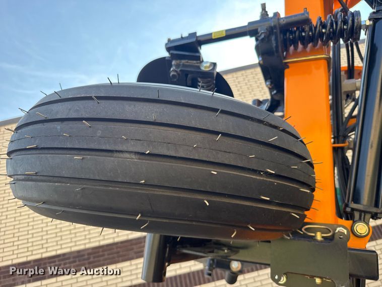 image for item ER2439 2024 Farmada Elxir 64-5-1630 NH3 applicator