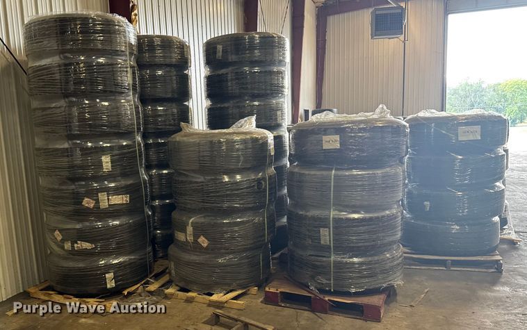 image for item ER2443  Approximately 53 385/65R22.5 tires and wheels