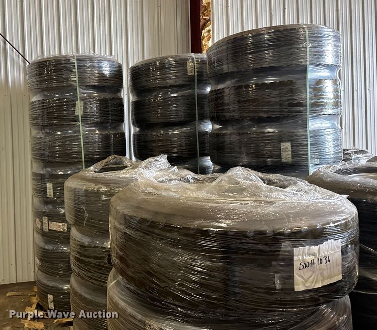 image for item ER2443  Approximately 53 385/65R22.5 tires and wheels