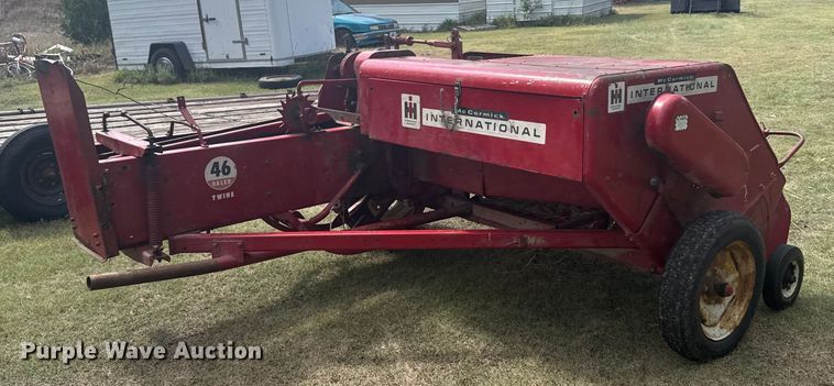 image for item ER2447 International 46 small square baler