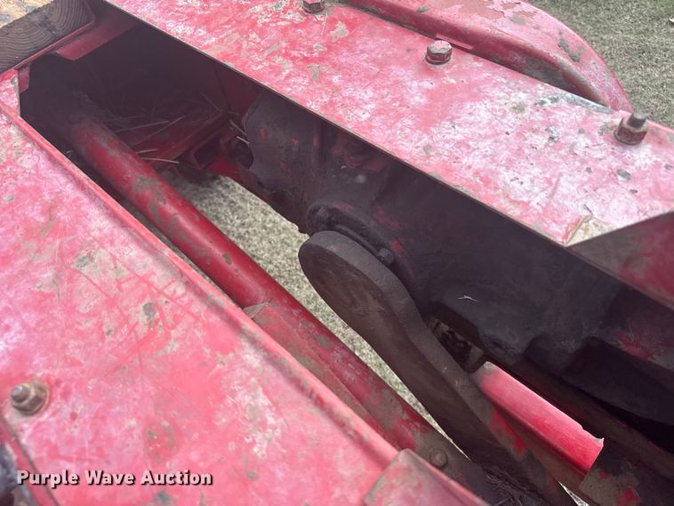 image for item ER2447 International 46 small square baler