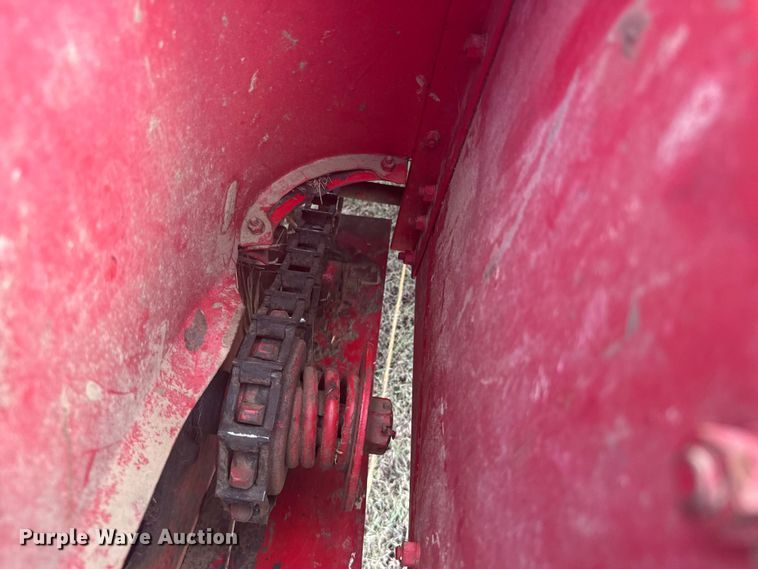 image for item ER2447 International 46 small square baler