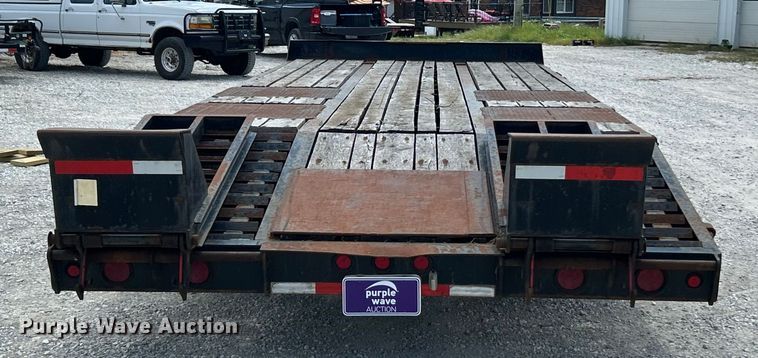 image for item ET3095 2013 Interstate 20DTA equipment trailer