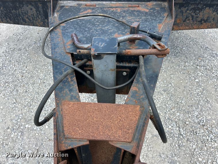 image for item ET3095 2013 Interstate 20DTA equipment trailer