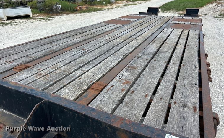 image for item ET3095 2013 Interstate 20DTA equipment trailer