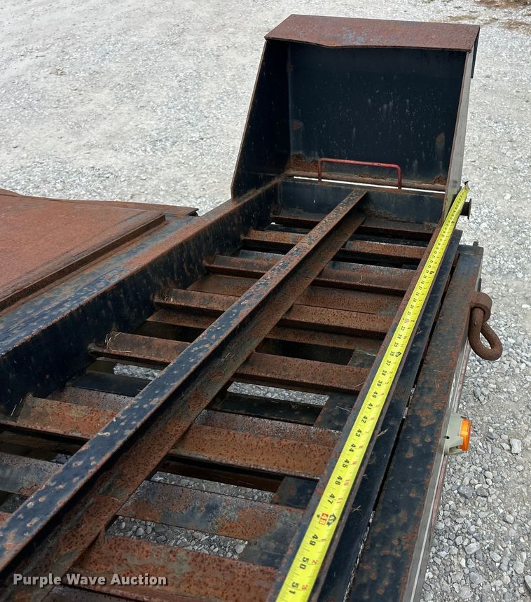 image for item ET3095 2013 Interstate 20DTA equipment trailer