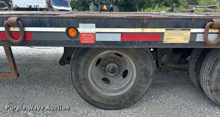 image for item ET3095 2013 Interstate 20DTA equipment trailer