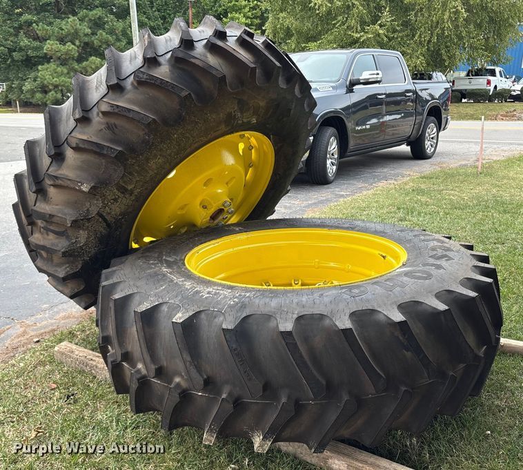 image for item ET8542 (2) Firestone SAT II 23 20.8-38 tires and wheels