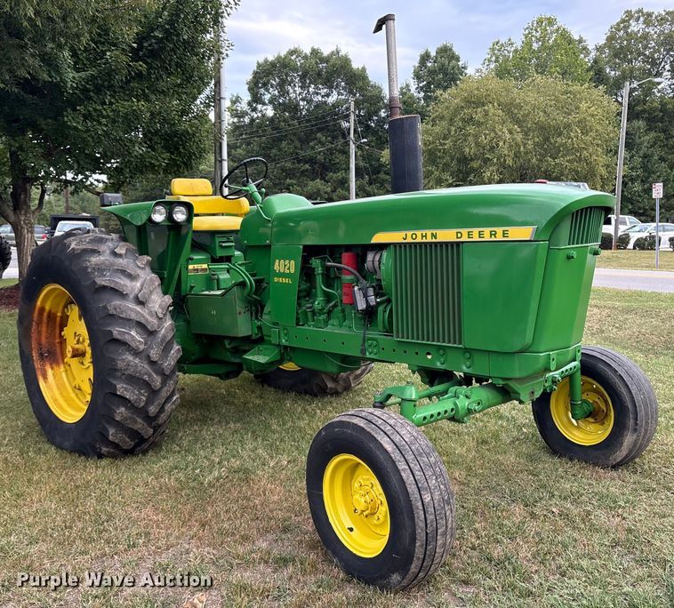image for item ET8544 1969 John Deere 4020 Diesel tractor