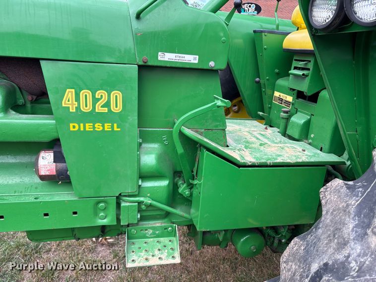 image for item ET8544 1969 John Deere 4020 Diesel tractor