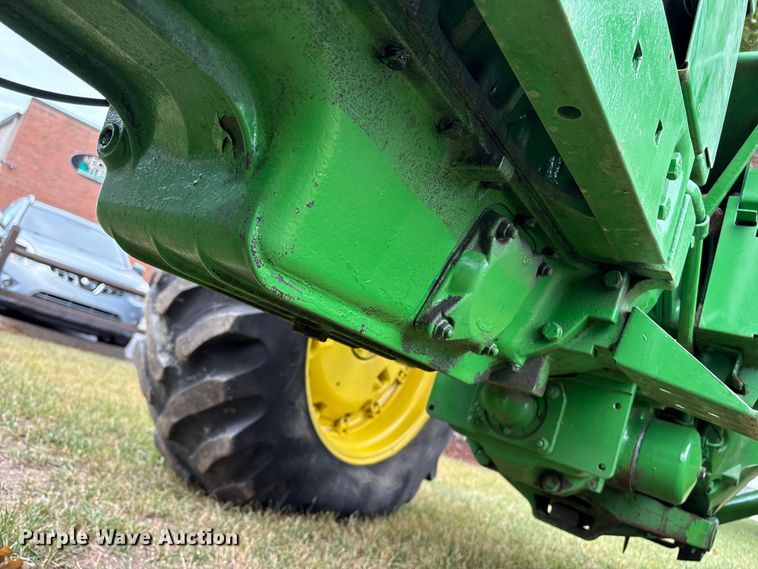 image for item ET8544 1969 John Deere 4020 Diesel tractor