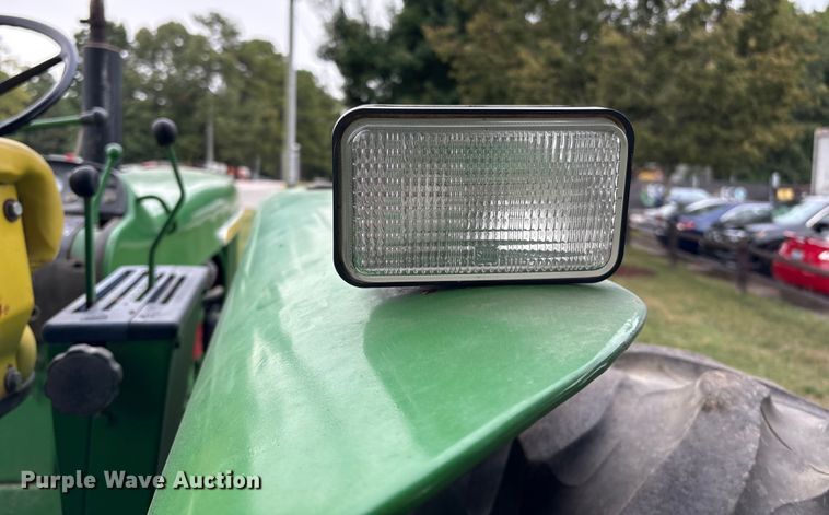 image for item ET8544 1969 John Deere 4020 Diesel tractor