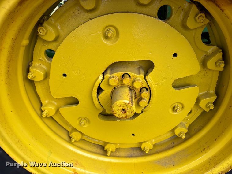 image for item ET8544 1969 John Deere 4020 Diesel tractor