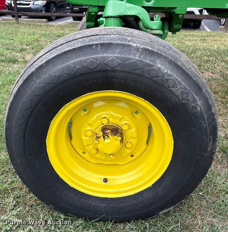 image for item ET8544 1969 John Deere 4020 Diesel tractor