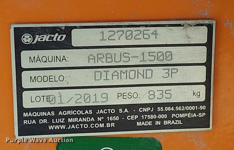 image for item EU2541 2019 Jacto Airbus 1500 sprayer trailer