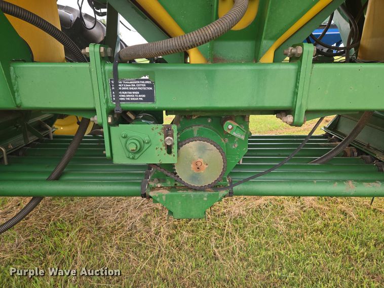 image for item EU3669 2005 John Deere 1890 air seeder