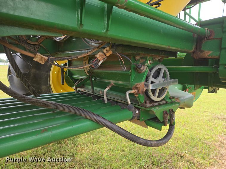 image for item EU3669 2005 John Deere 1890 air seeder