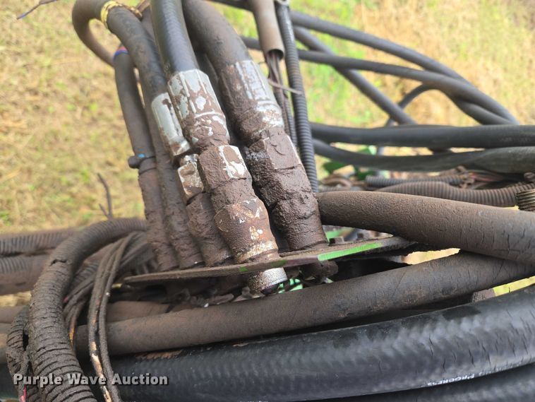 image for item EU3669 2005 John Deere 1890 air seeder