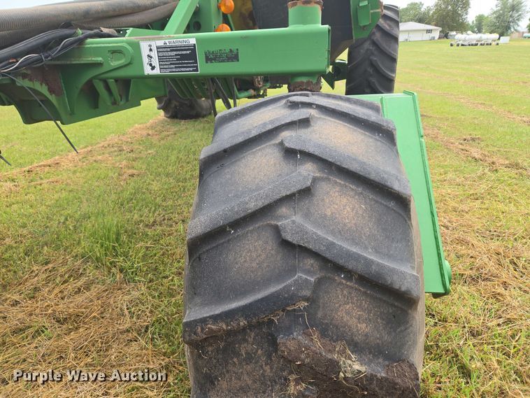 image for item EU3669 2005 John Deere 1890 air seeder