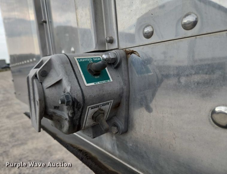 image for item EU3697 2021 Wilson PSDCL-402 livestock trailer