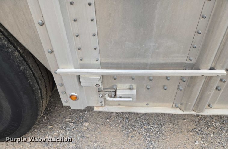 image for item EU3697 2021 Wilson PSDCL-402 livestock trailer