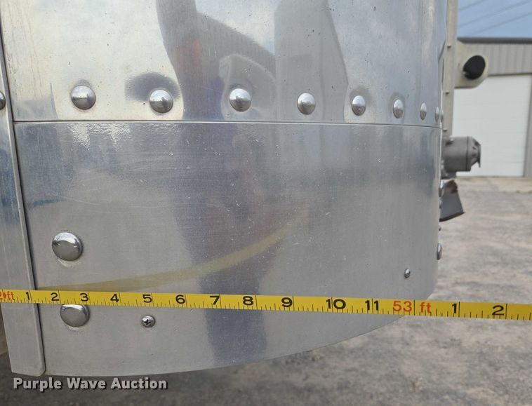 image for item EU3697 2021 Wilson PSDCL-402 livestock trailer