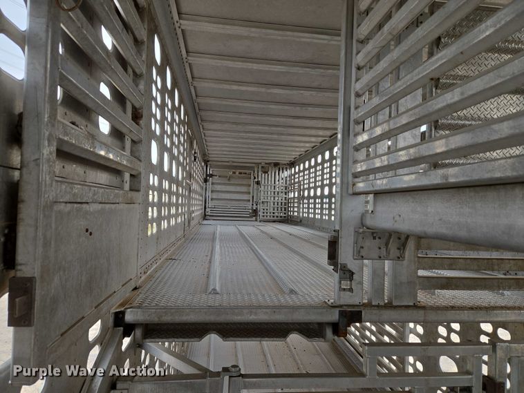 image for item EU3697 2021 Wilson PSDCL-402 livestock trailer