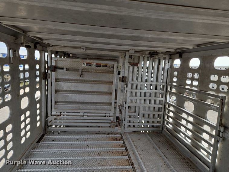 image for item EU3697 2021 Wilson PSDCL-402 livestock trailer