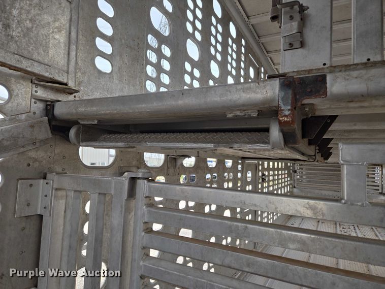 image for item EU3697 2021 Wilson PSDCL-402 livestock trailer