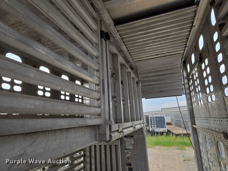 image for item EU3697 2021 Wilson PSDCL-402 livestock trailer