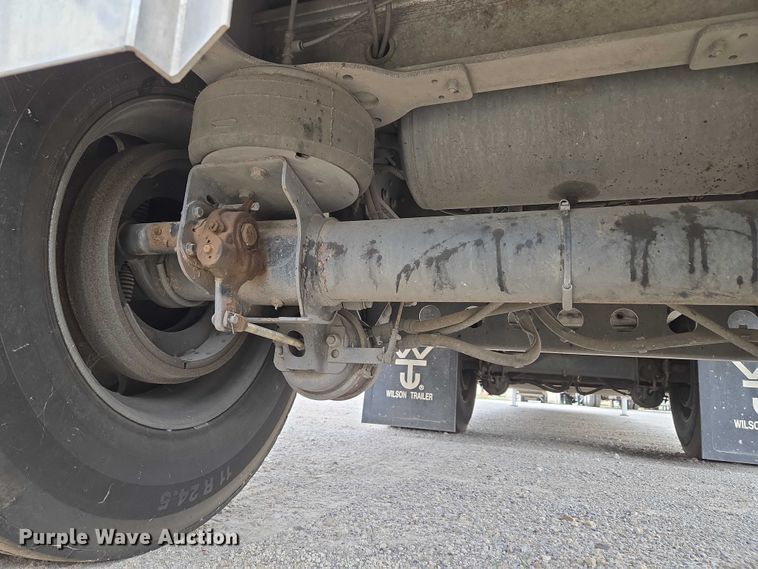 image for item EU3697 2021 Wilson PSDCL-402 livestock trailer