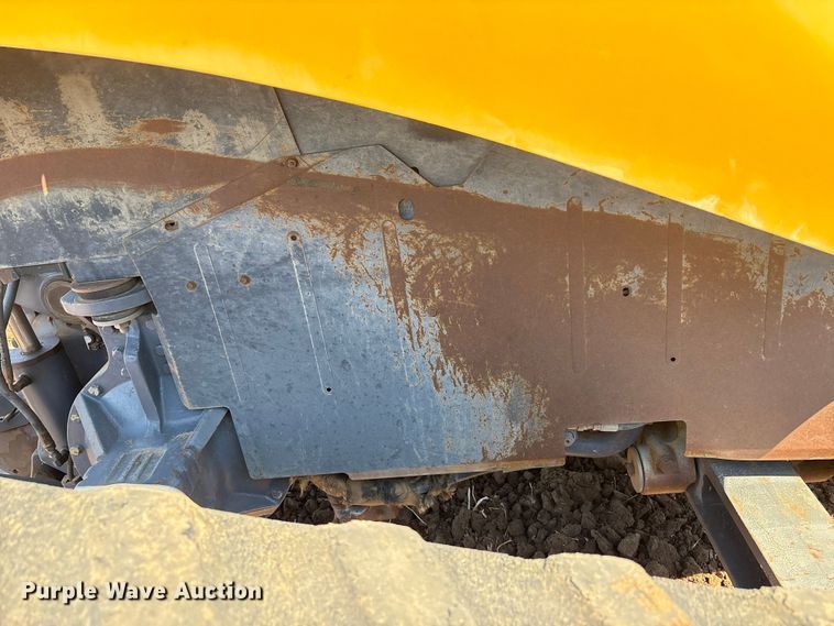 image for item EU4620 1995 Caterpillar Challenger 35 tractor