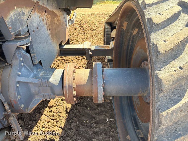 image for item EU4620 1995 Caterpillar Challenger 35 tractor