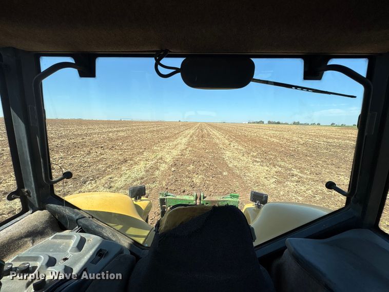 image for item EU4620 1995 Caterpillar Challenger 35 tractor