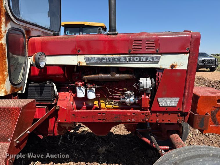 image for item EU4621 1969 International Harvester F856D tractor