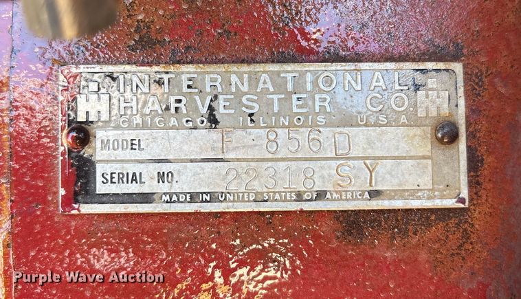 image for item EU4621 1969 International Harvester F856D tractor
