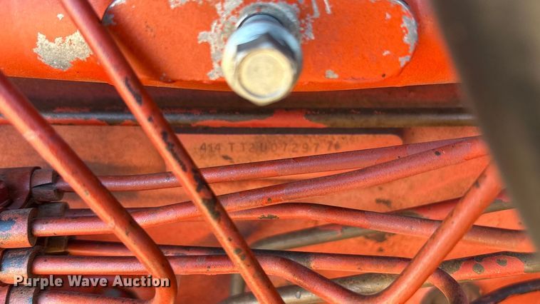 image for item EU4622 1975 International Harvester F1066 tractor