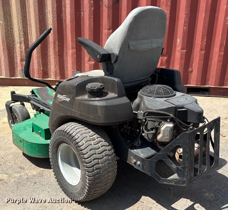 image for item EU7008 Bob-Cat CRZ 48 ZTR lawn mower