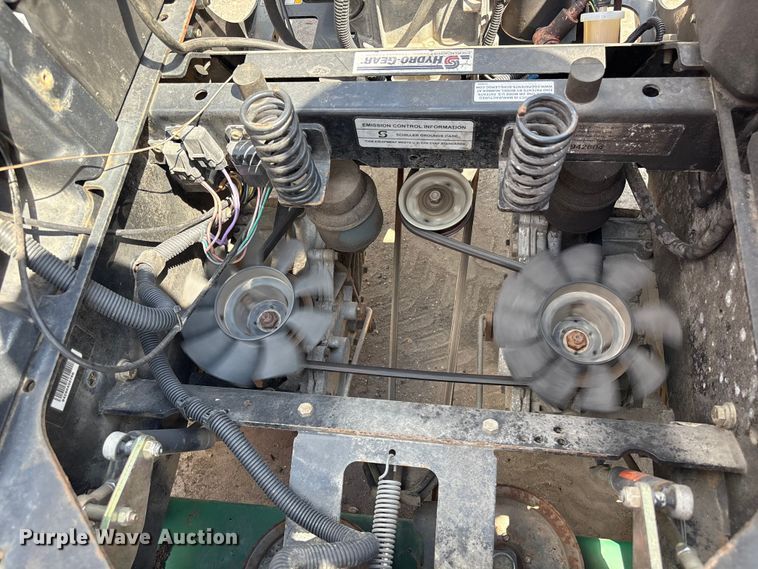 image for item EU7008 Bob-Cat CRZ 48 ZTR lawn mower