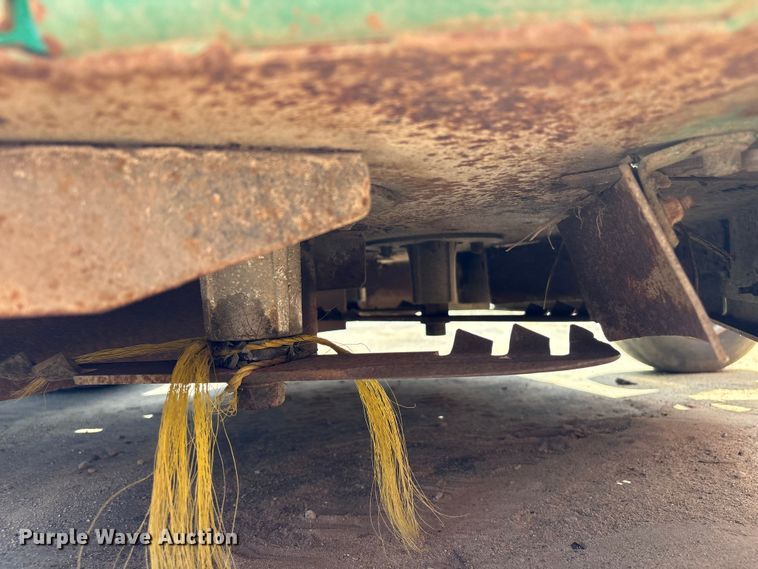 image for item EU7008 Bob-Cat CRZ 48 ZTR lawn mower