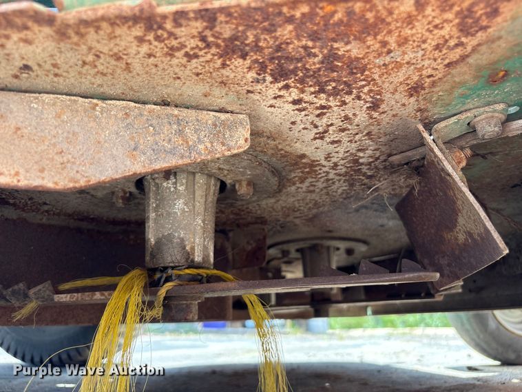 image for item EU7008 Bob-Cat CRZ 48 ZTR lawn mower