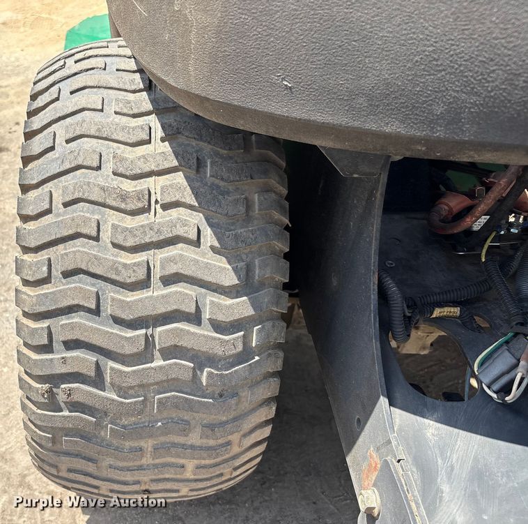 image for item EU7008 Bob-Cat CRZ 48 ZTR lawn mower