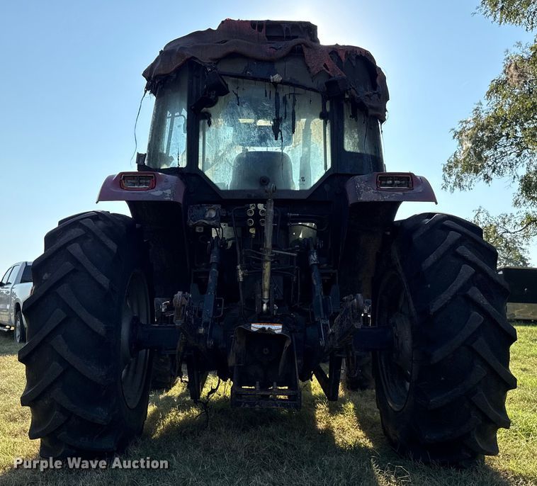 image for item GH9339 2011 Mahindra 8560 MFWD tractor