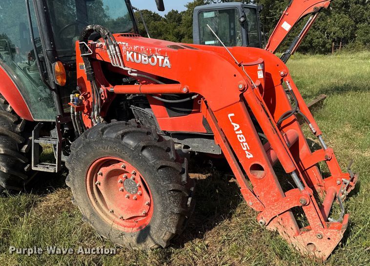 image for item GH9341 2020 Kubota M5-111D MFWD tractor