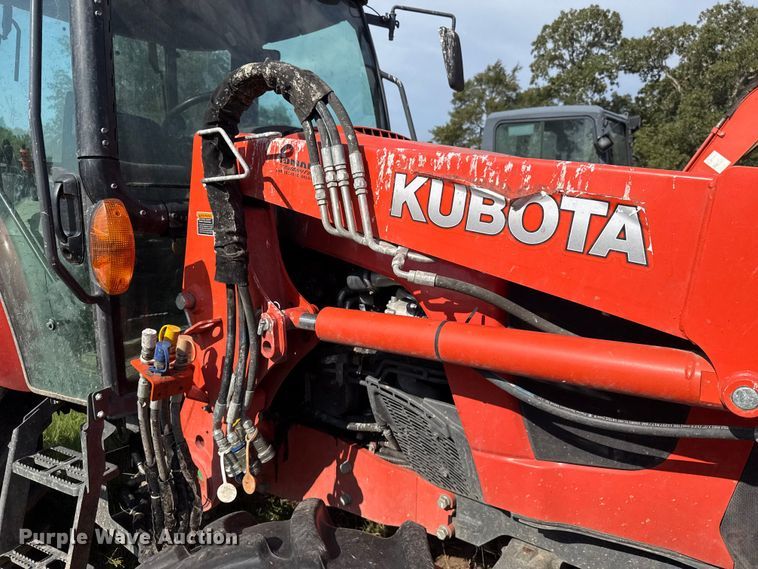 image for item GH9341 2020 Kubota M5-111D MFWD tractor
