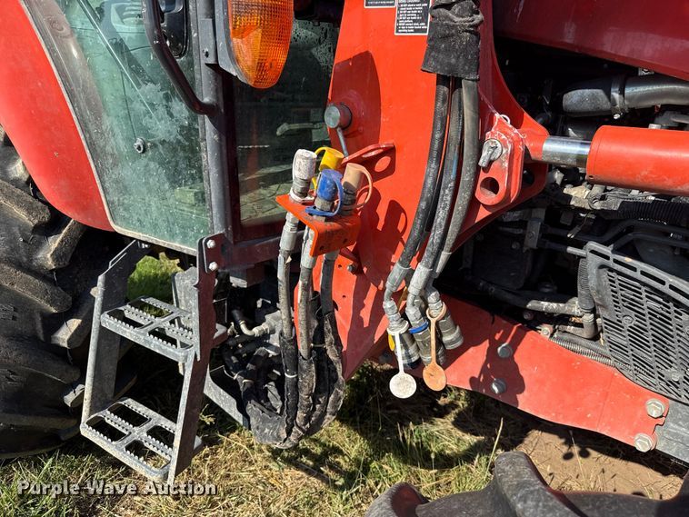 image for item GH9341 2020 Kubota M5-111D MFWD tractor