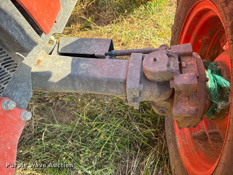 image for item GH9341 2020 Kubota M5-111D MFWD tractor