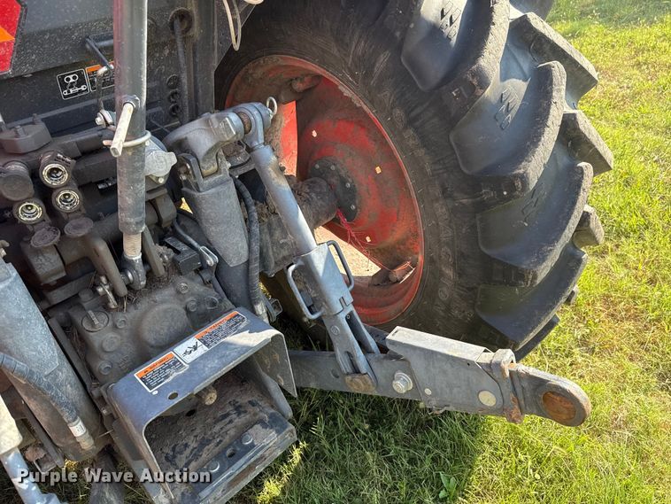 image for item GH9341 2020 Kubota M5-111D MFWD tractor